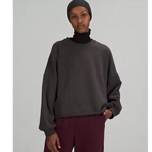 Lululemon Crewneck Pullover